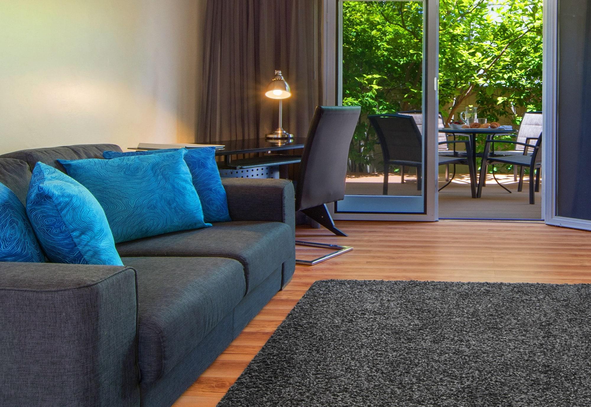 The Peninsula Riverside Serviced Apartments Перт Экстерьер фото