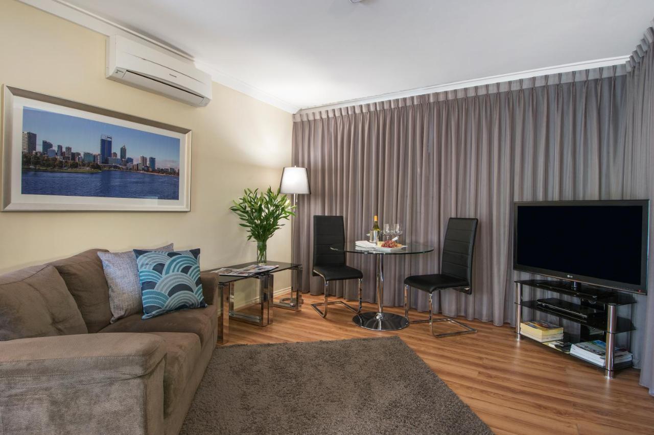 The Peninsula Riverside Serviced Apartments Перт Экстерьер фото